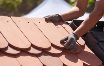 Aird Mhidhinis roof tile contractors